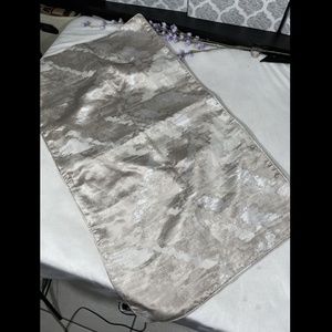NEW Hotel Collection Distress Chevron Pillow Sham‎